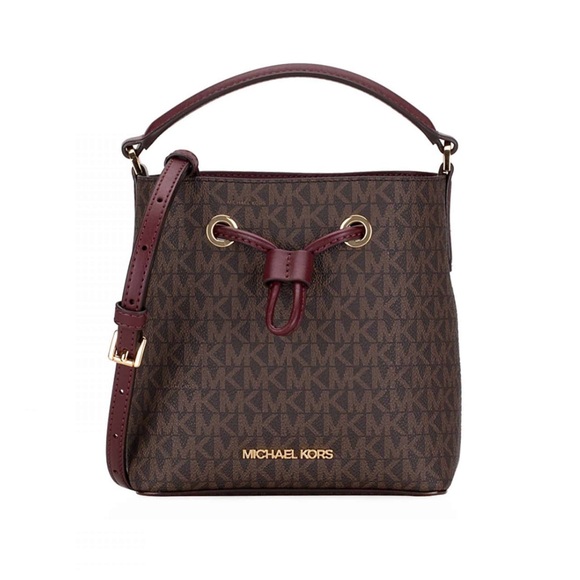 Authentic Michael Kors Siri Leather Bucket Crossbody Bag - Maroon/Merlot - Picture 1 of 13